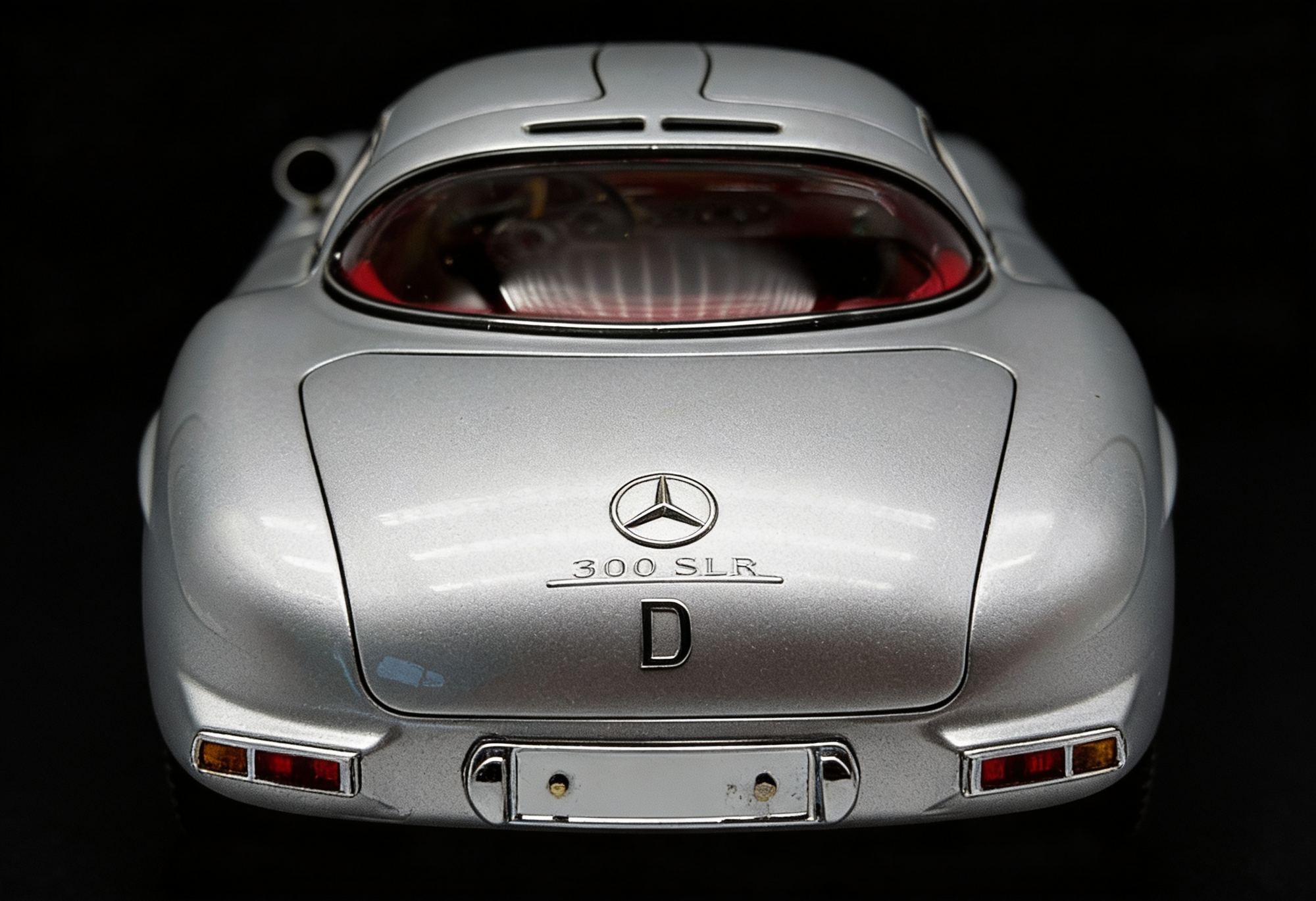 Mercedes-Benz 300 SLR Coupé 1955 Limited "Red Interior" Edition by CMC