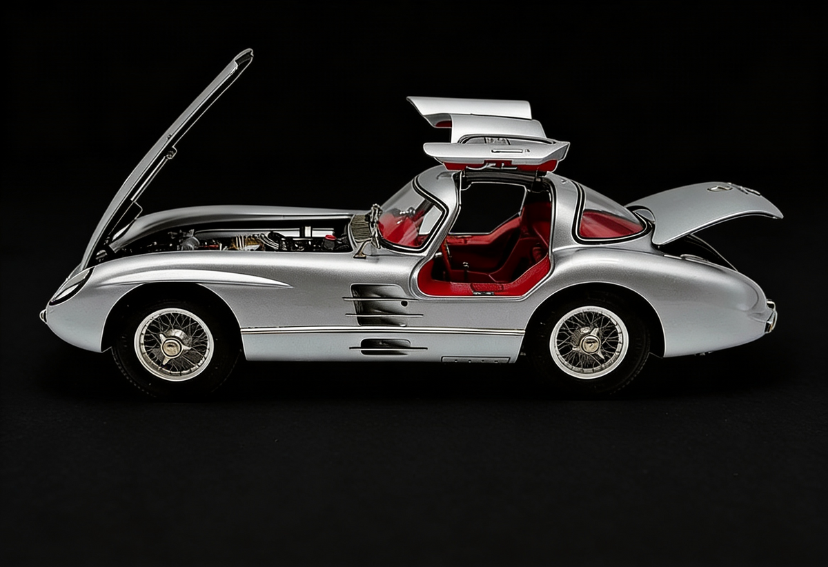 Mercedes-Benz 300 SLR Coupé 1955 Limited "Red Interior" Edition by CMC